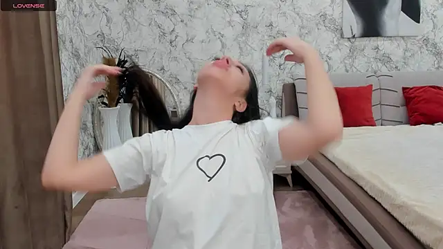 Snapshot of sheillawood chatting on September 26, 12:41 am sheillawood online show from September 26, 12:41 am