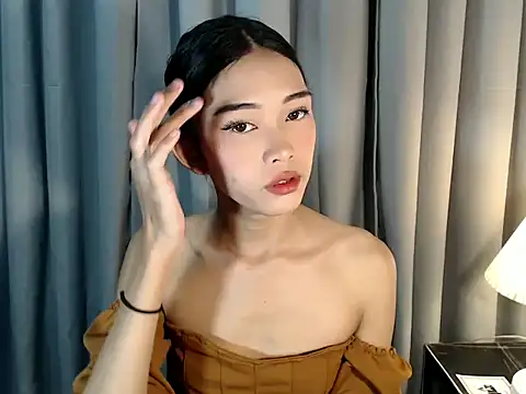 holyakiesha online show from February 22, 10:27 am