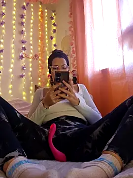 Mila Luciphya online show from February 6, 9:01 am