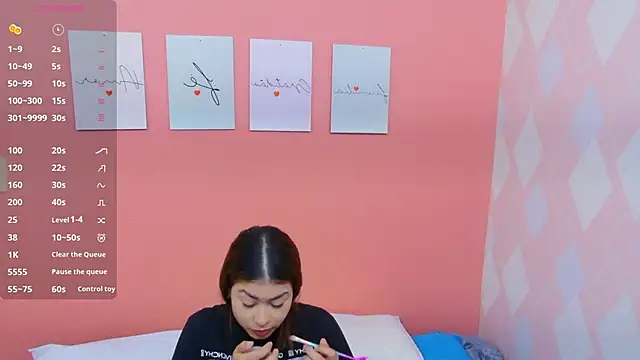 Snapshot of little_beillis chatting on September 19, 1:10 pm little beillis online show from September 19, 1:10 pm