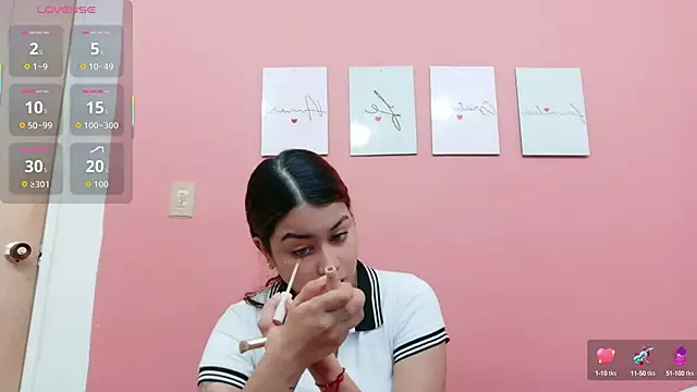 Snapshot of little_beillis chatting on October 15, 1:36 pm little beillis online show from October 15, 1:36 pm