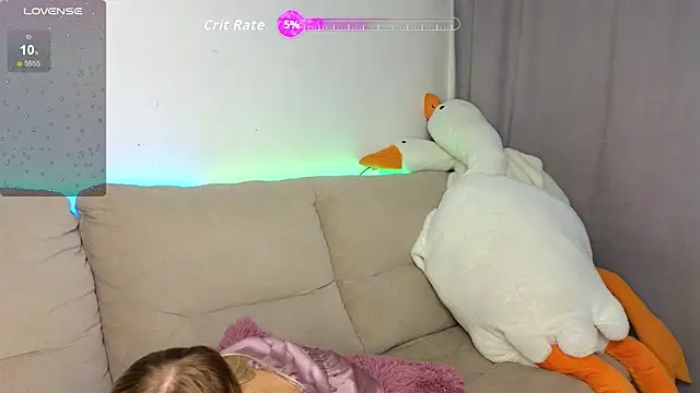 Snapshot of _Cutiefull_Lion_ chatting on October 29, 5:34 am Cutiefull Lion online show from October 29, 5:34 am