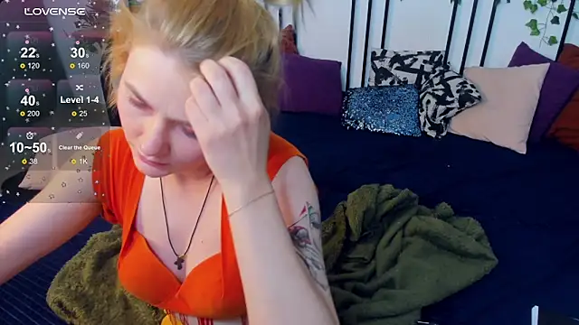 AliceMaurik online show from September 12, 4:36 pm