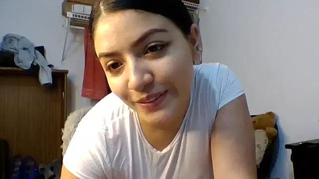 Snapshot of Noapino chatting on October 9, 10:03 pm Noapino online show from October 9, 10:03 pm