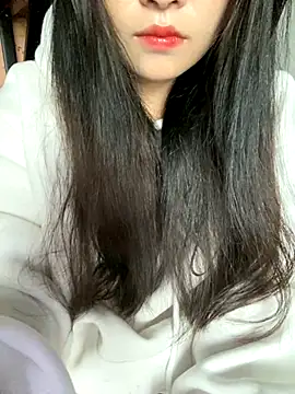 Julia-Elsa online show from December 5, 4:12 am