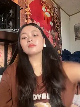 Snapshot of Julia-Elsa chatting on October 15, 3:20 am Julia-Elsa online show from October 15, 3:20 am