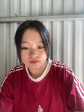 Snapshot of Julia-Elsa chatting on October 19, 7:21 am Julia-Elsa online show from October 19, 7:21 am