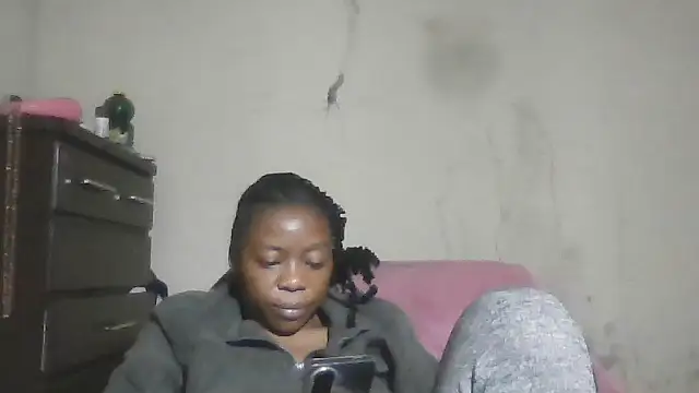 sexyhotchic93 online show from September 21, 7:34 pm