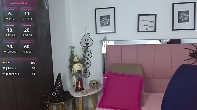 Snapshot of Lele_F_w chatting on October 29, 8:55 pm Lele F w online show from October 29, 8:55 pm