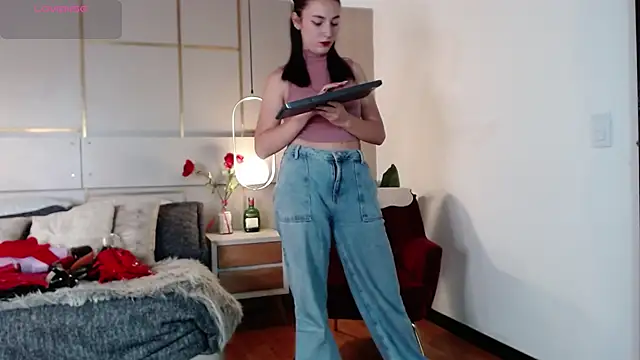 Snapshot of Lina_Montclair chatting on September 23, 7:56 pm Lina Montclair online show from September 23, 7:56 pm