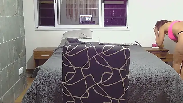 maria8282 online show from October 9, 12:04 am