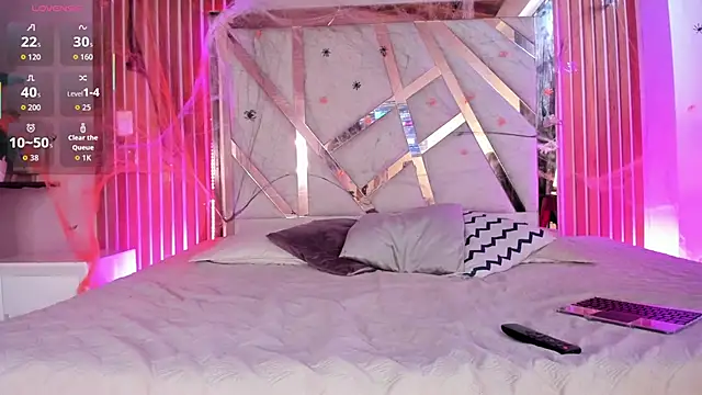 sweet tamara  online show from October 28, 8:25 pm