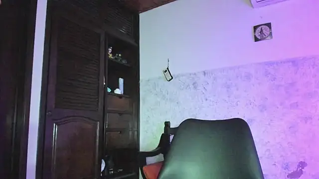 marly charm  online show from October 20, 2:36 am