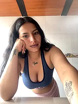 Mia garcia28 online show from October 6, 4:23 pm