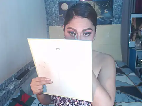 Snapshot of Alexandriasexycock4u chatting on October 1, 12:21 pm Alexandriasexycock4u online show from October 1, 12:21 pm