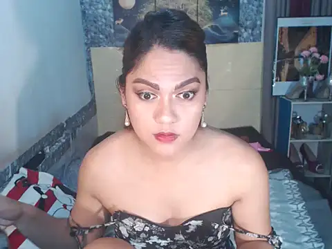 Snapshot of Alexandriasexycock4u chatting on October 4, 3:16 pm Alexandriasexycock4u online show from October 4, 3:16 pm