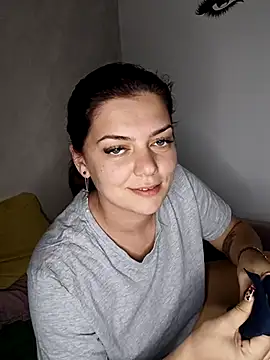 LadyNora online show from April 14, 7:14 pm