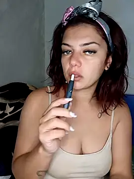 Snapshot of LadyNora chatting on October 30, 5:43 am LadyNora online show from October 30, 5:43 am