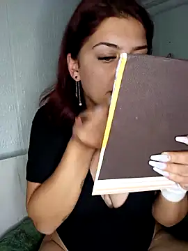 Snapshot of LadyNora chatting on November 1, 2:10 pm LadyNora online show from November 1, 2:10 pm