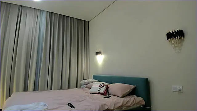 Snapshot of haerinn chatting on October 7, 12:37 am haerinn online show from October 7, 12:37 am