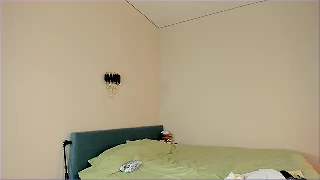 Snapshot of haerinn chatting on October 18, 11:24 am haerinn online show from October 18, 11:24 am