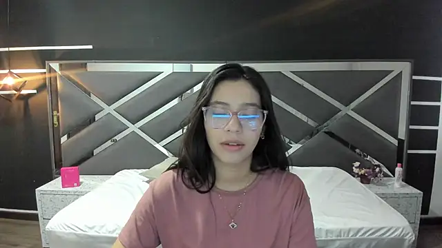 LyaScott online show from September 11, 11:43 am