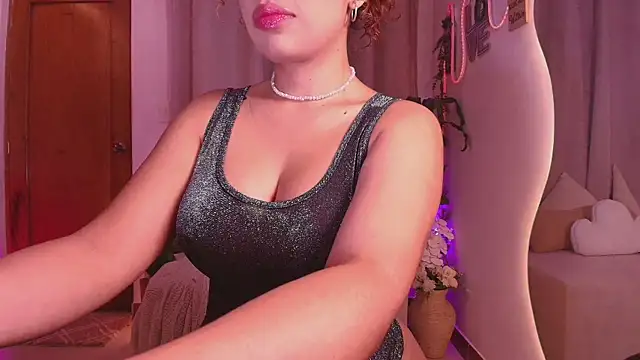 megansan  online show from March 27, 1:45 pm