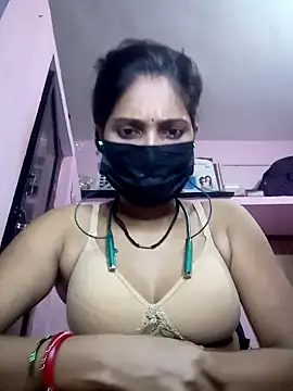 Snapshot of 3USHA chatting on September 13, 5:10 pm 3USHA online show from September 13, 5:10 pm
