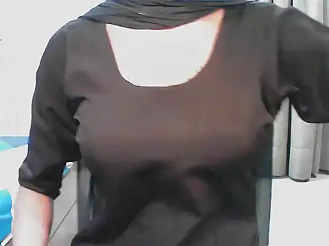 elize   online show from November 26, 11:33 am