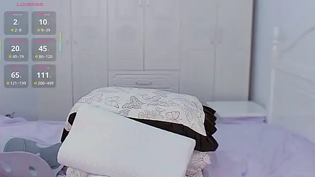 Snapshot of XiaoNana_ chatting on September 25, 1:37 am XiaoNana online show from September 25, 1:37 am