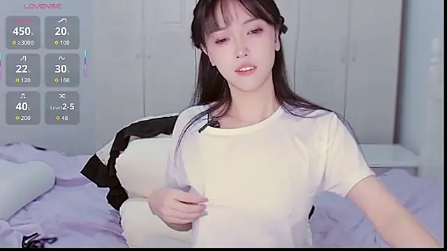 Snapshot of XiaoNana_ chatting on September 29, 2:16 am XiaoNana online show from September 29, 2:16 am