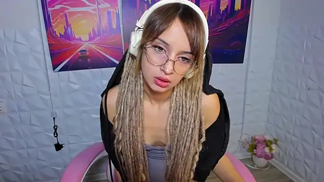 Ameli Shell online show from October 4, 1:22 am