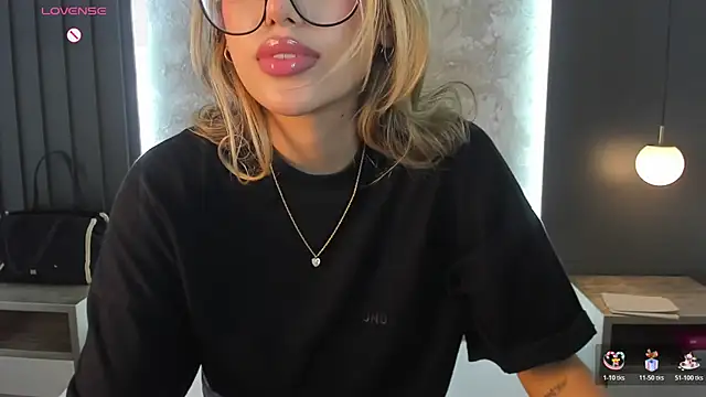 saliha pinky online show from November 2, 2:37 am