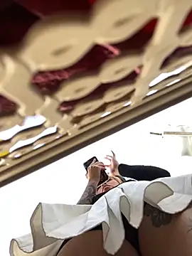 Snapshot of Sallem_Pink chatting on September 25, 9:12 pm Sallem Pink online show from September 25, 9:12 pm