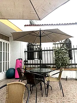 Sallem Pink online show from December 18, 11:15 am