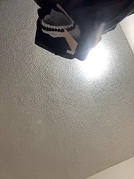 Snapshot of Sallem_Pink chatting on October 27, 10:22 am Sallem Pink online show from October 27, 10:22 am