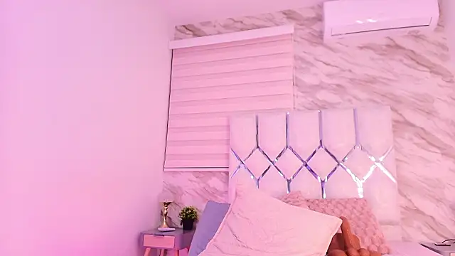 cataleya ebony  online show from March 1, 7:30 am