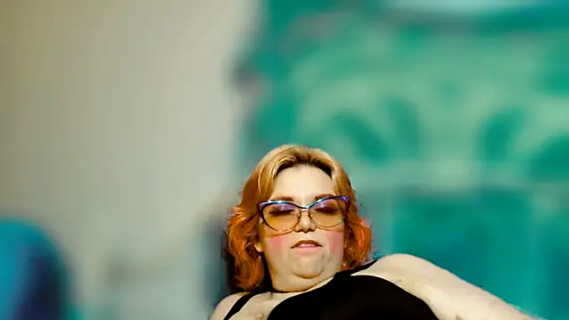 g0lden are0las89 online show from June 7, 3:35 am