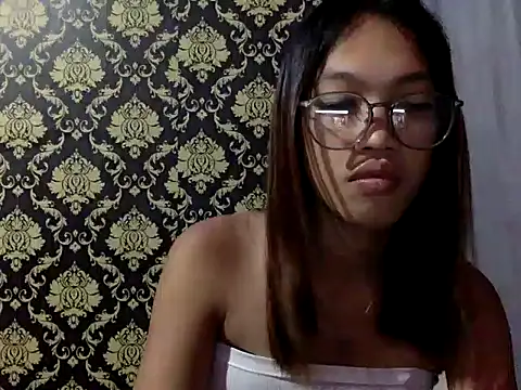 Snapshot of your_wifey chatting on September 26, 12:58 pm your wifey online show from September 26, 12:58 pm