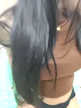 Snapshot of priya_26 chatting on November 2, 2:31 pm priya 26 online show from November 2, 2:31 pm