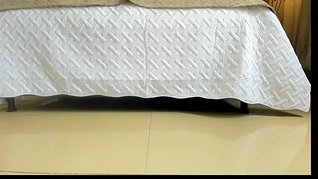 megann hill  online show from October 29, 5:26 pm