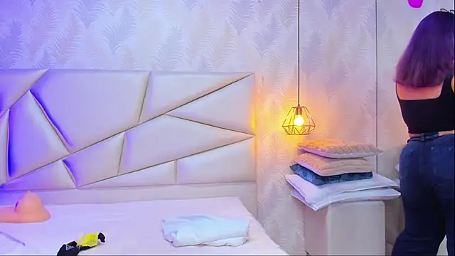 Snapshot of lulukawai16 chatting on September 15, 7:21 pm lulukawai16 online show from September 15, 7:21 pm