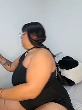 lulukawai16 online show from March 14, 7:37 pm