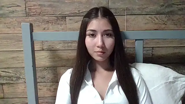 Virginia Hicks online show from October 1, 6:57 pm