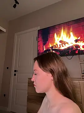 Snapshot of Bambi-Live chatting on September 18, 7:12 pm Bambi-Live online show from September 18, 7:12 pm