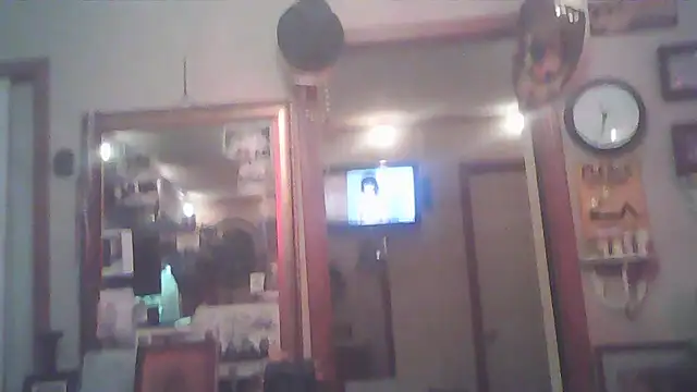 BonnienClyde5421 online show from February 8, 5:33 am