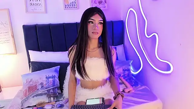 Hanna Deluxe online show from October 25, 4:14 pm