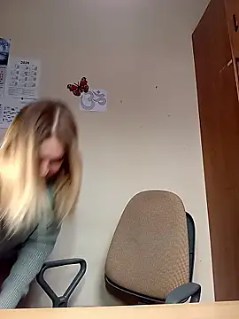 Ami Foxy online show from January 13, 11:47 am