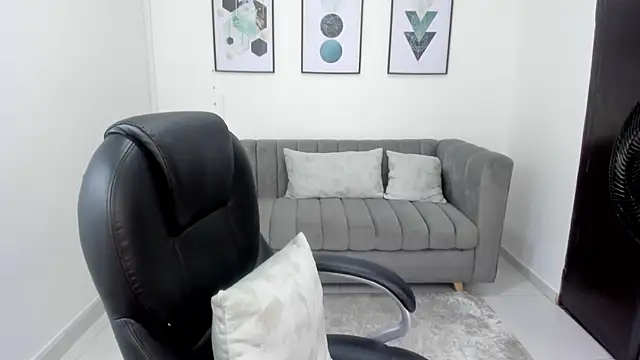 violettasweet   online show from September 19, 4:28 pm