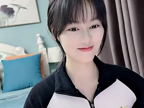 Snapshot of sarah111 chatting on September 19, 3:27 am sarah111 online show from September 19, 3:27 am